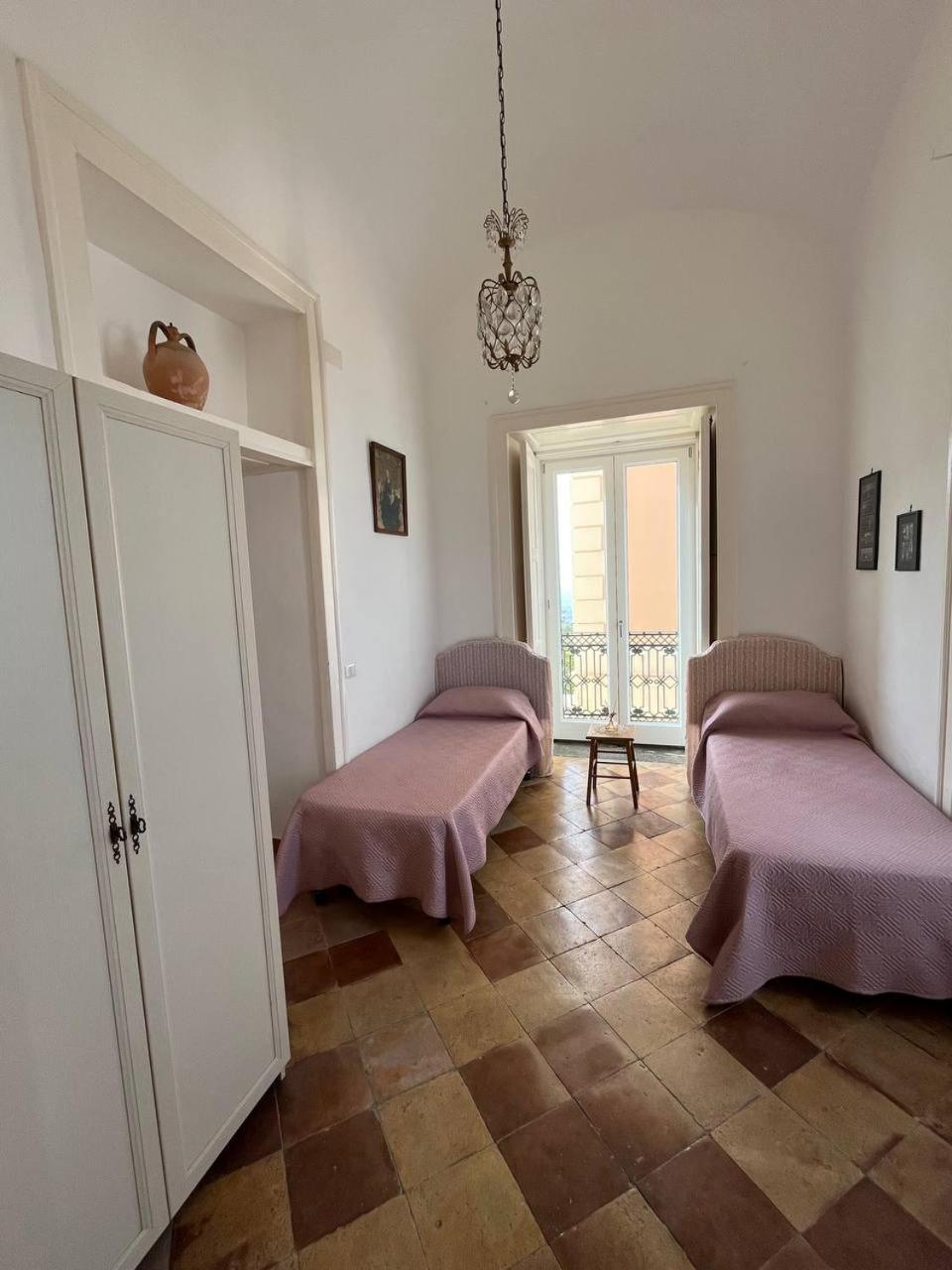 Antonelloapartments - La Farfalla Bianca Marciano Extérieur photo
